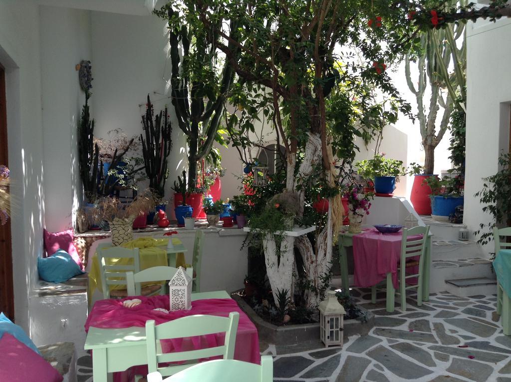 Arian Hotel Parikia  Luaran gambar