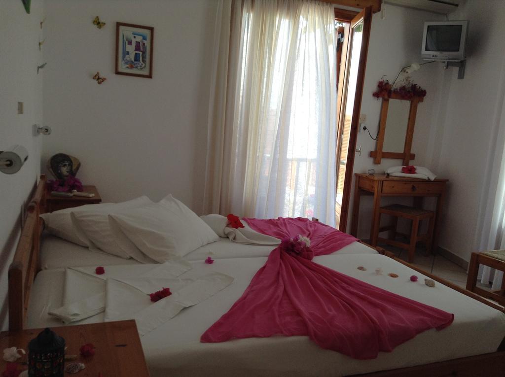 Arian Hotel Parikia  Luaran gambar